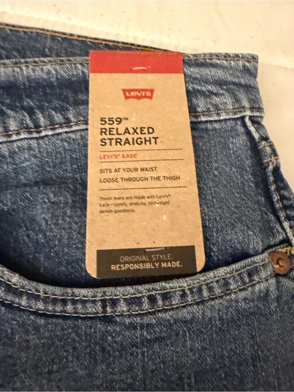 NWT Men’s Levi’s 559 Relaxed Straight Jeans 33x34 Blue